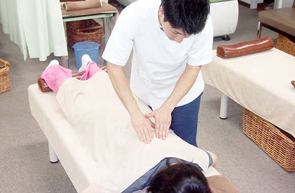 手技治療